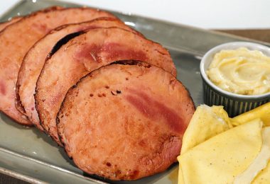 Molasses Glazed Ham