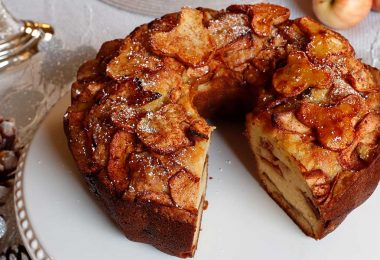 Jewish Apple Cake