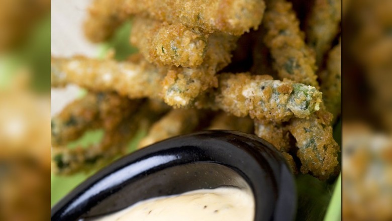 Trader Sam’s Panko-Crusted Chinese Long Beans with Sriracha Mayonnaise