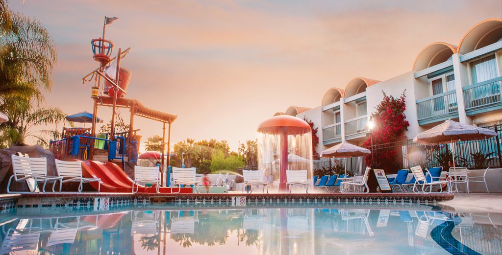 Gold Member Offer: Save 15% at Howard Johnson by Wyndham Anaheim Hotel & Water Playground, CA