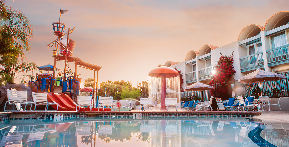 Howard Johnson by Wyndham Anaheim Hotel Howard Johnson by Wyndham Anaheim Hotel